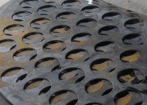 脈沖布袋除塵器內(nèi)部結(jié)構(gòu)特點 脈沖布袋除塵器內(nèi)部結(jié)構(gòu)特點