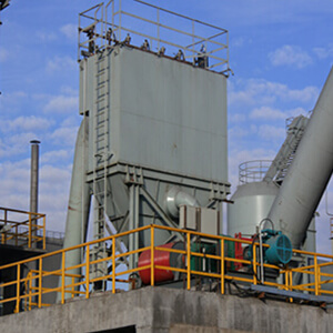 水泥廠如何選擇布袋除塵器？